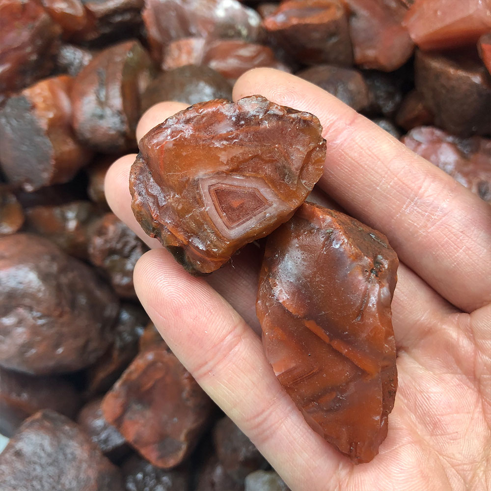1pc Random Rough Raw Carnelian - огляд і ціна Aquarium Marine Stone